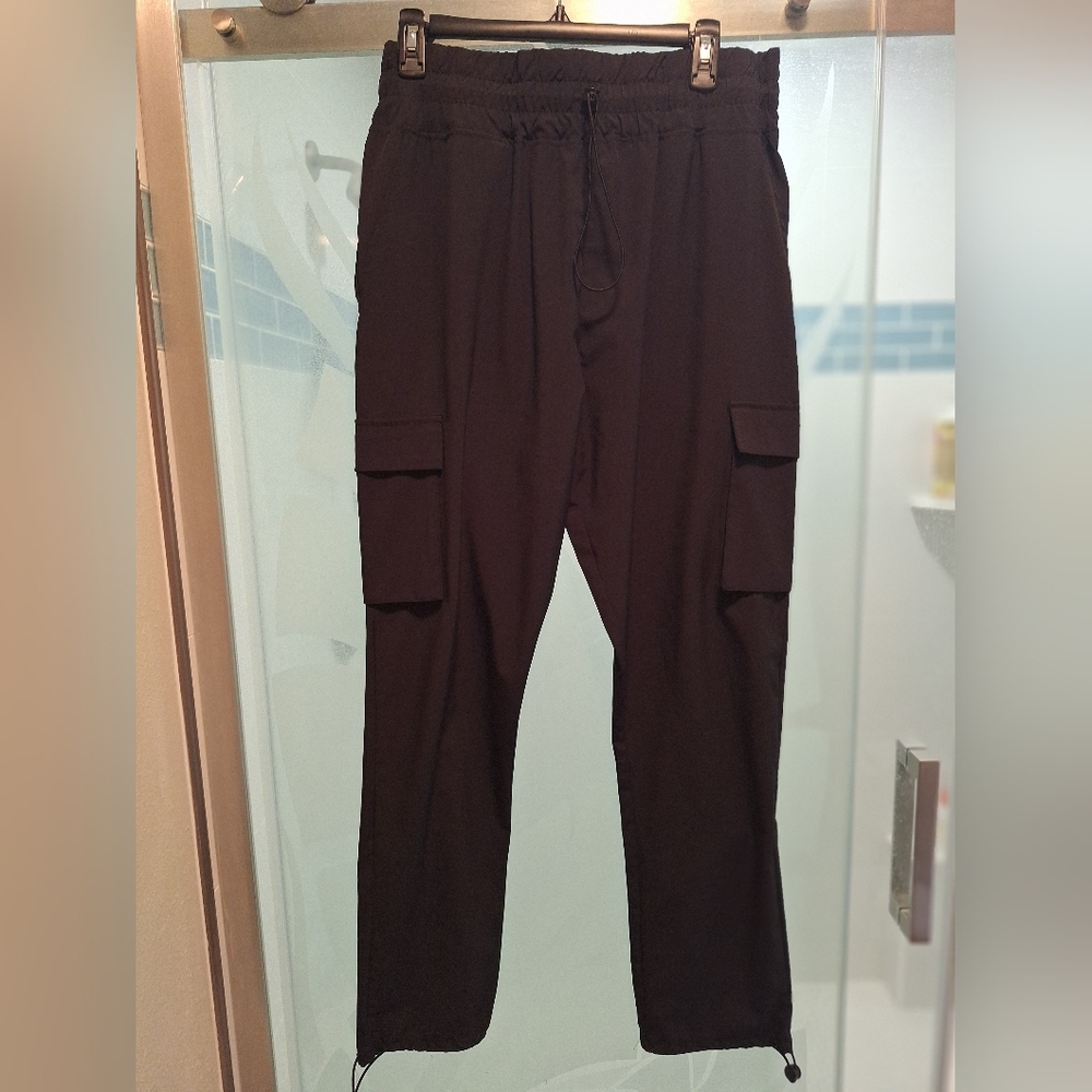 Womens Black Cargo Jogger Pants - Drawstring Waist And Bottom